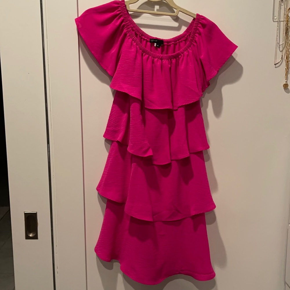 Gibson Natalie off the shoulder dress